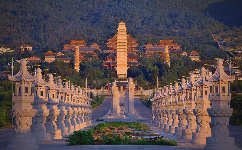 大理崇聖寺三塔文化旅遊區全覽 🌄