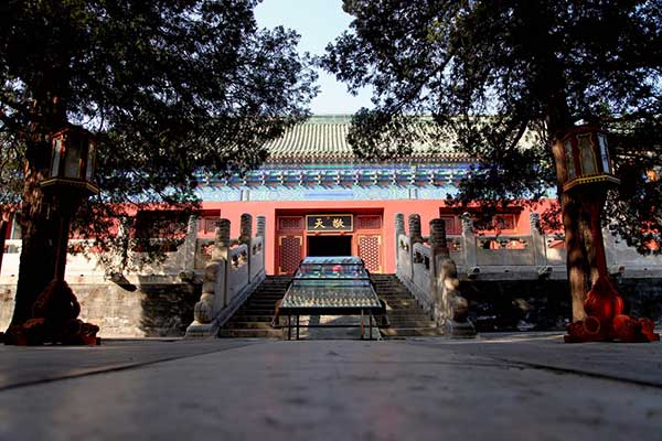 无梁殿
