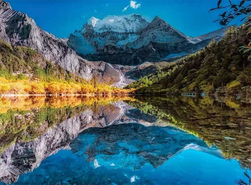 成都怎麼去稻城亞丁最方便？最新稻城亞丁旅遊交通攻略